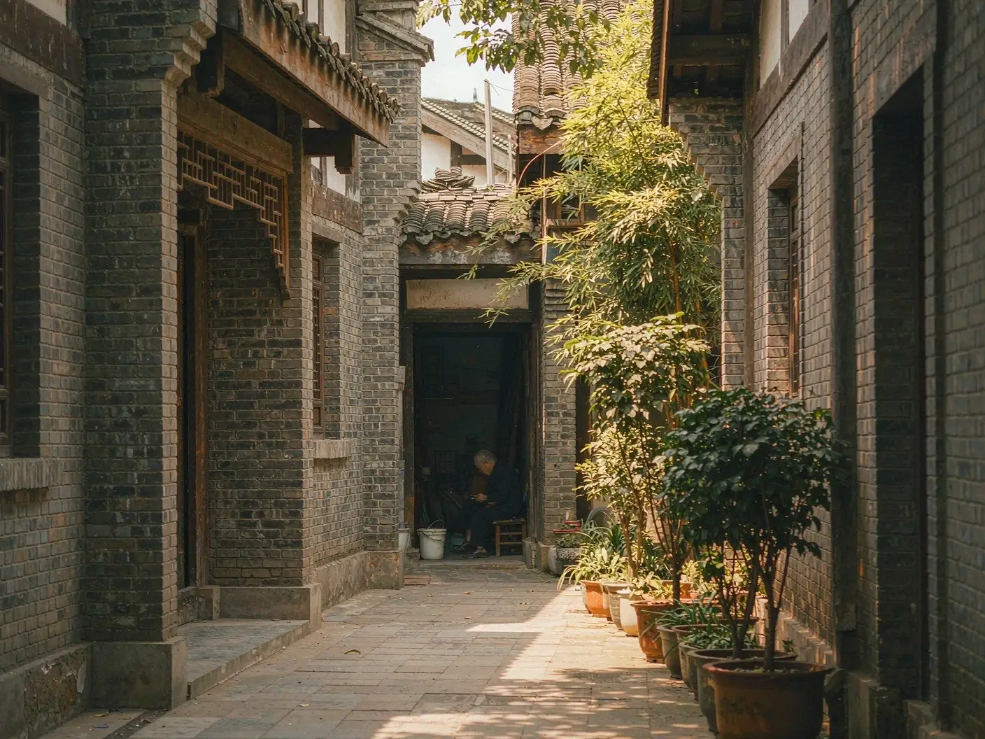 Du Fu Thatched Cottage by the Huanhua Stream