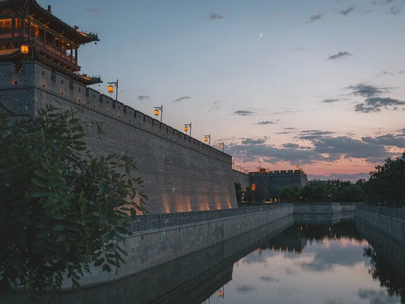 Datong old-city renewal and young creative expression