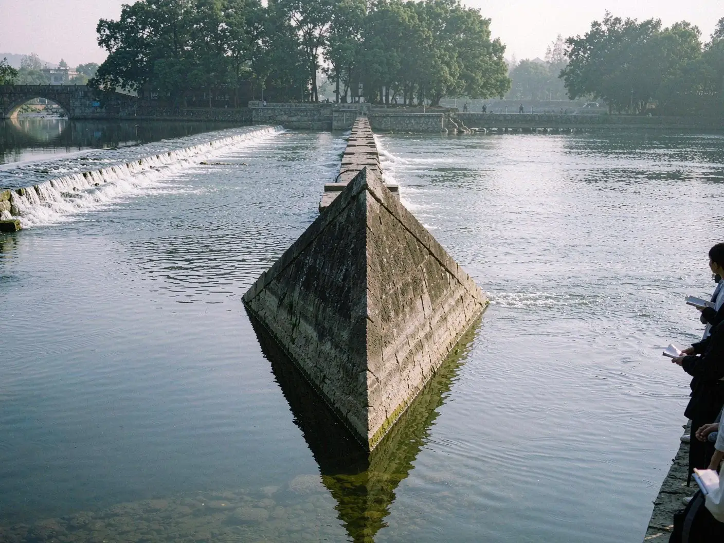 Lingqu canal