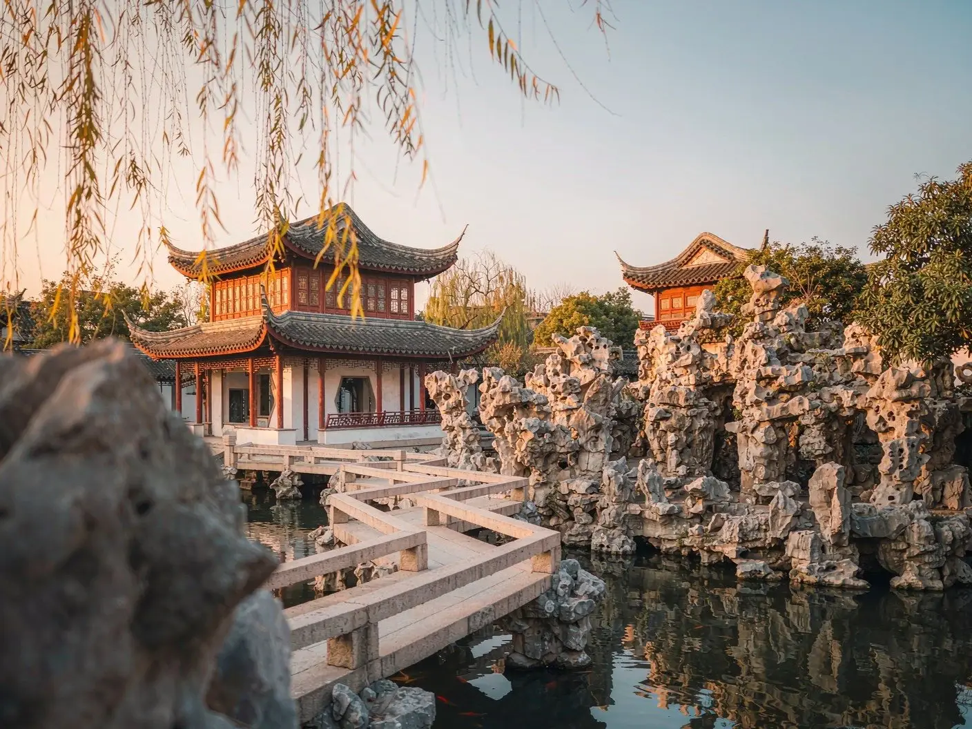 Yu Garden classical Jiangnan garden