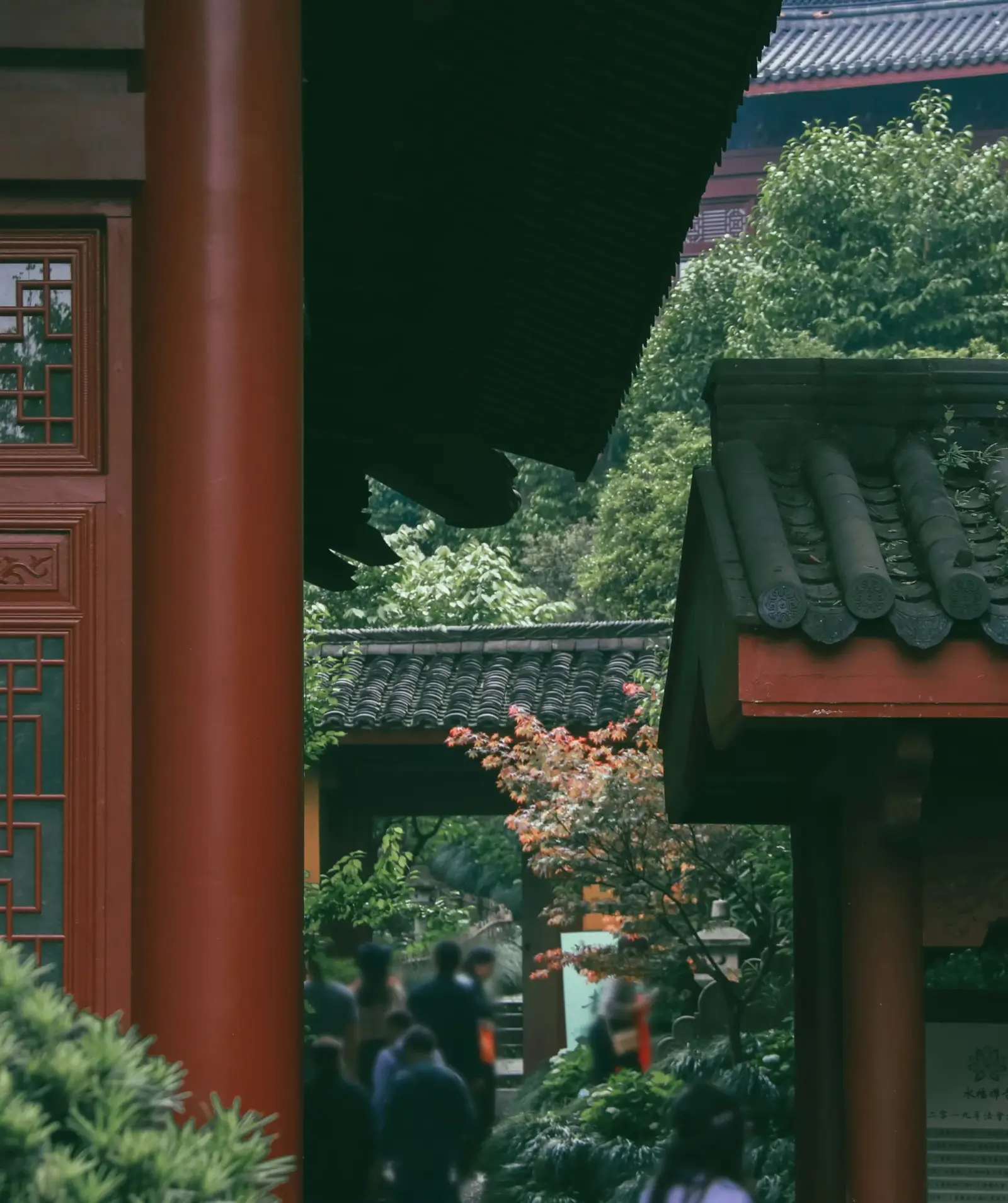 Quiet architectural details at Lingyin