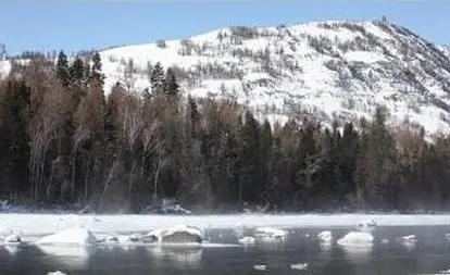 Mist above the winter Kanas River